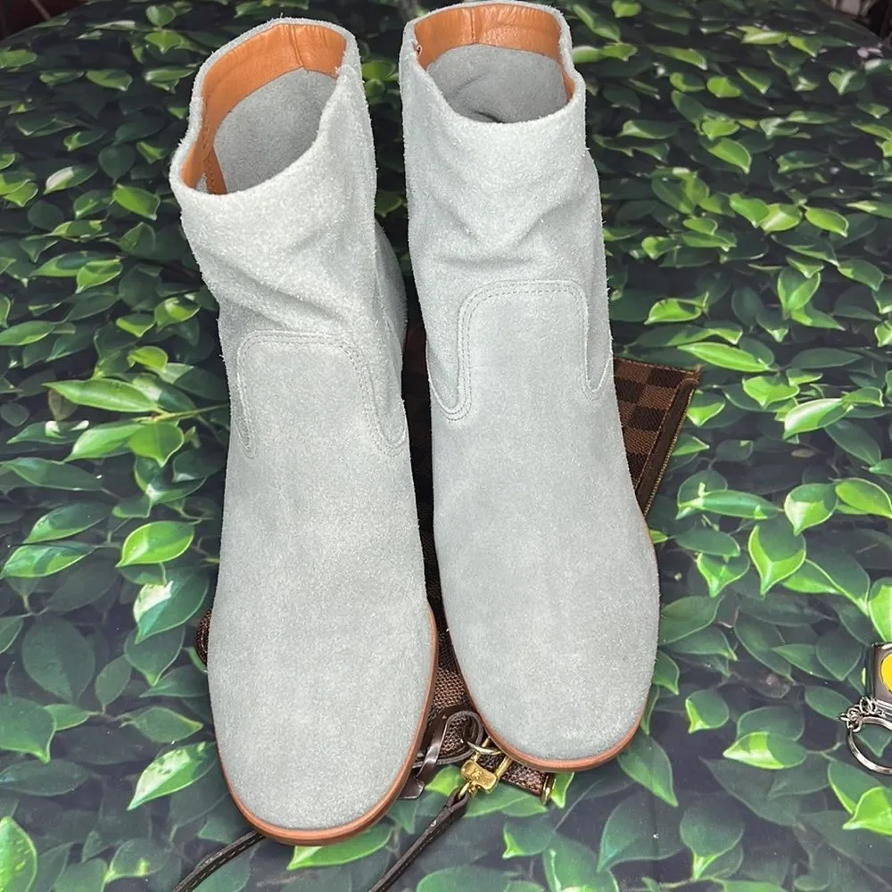 * Lucky brand gray suede ankle boots